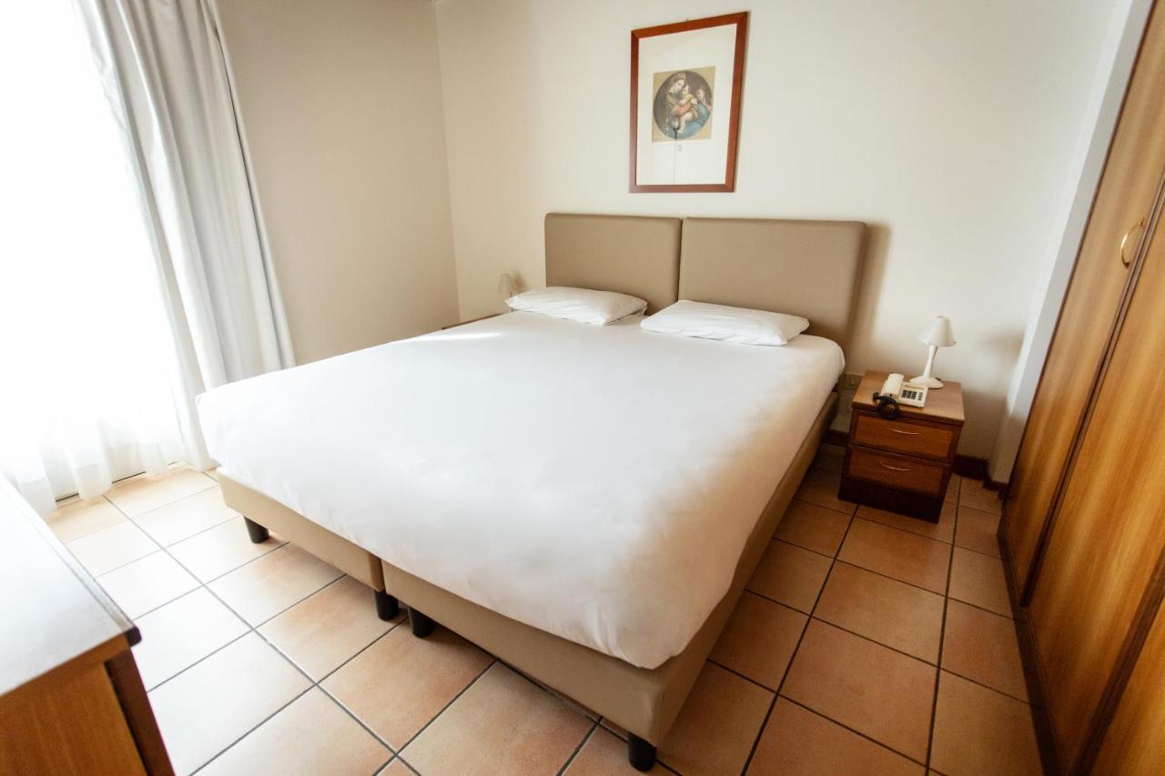 Residenza Le Cupole Aparthotel Parma Exterior photo