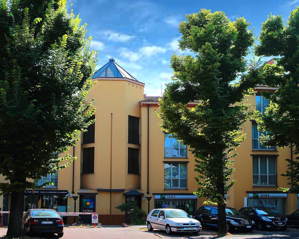 Residenza Le Cupole Aparthotel Parma Exterior photo